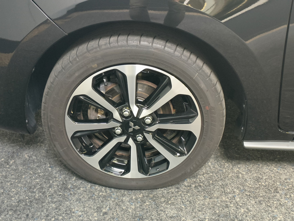 Mitsubishi Space Star (HPP29X) met abonnement