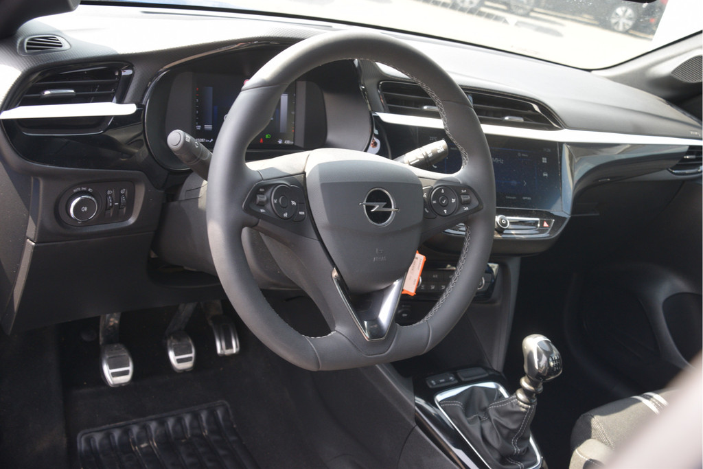 Opel Corsa (HRN80K) met abonnement
