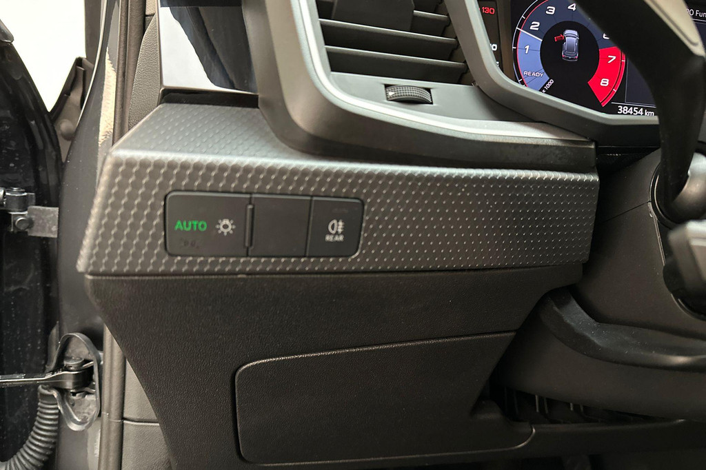 Audi A1 (T113RD) met abonnement