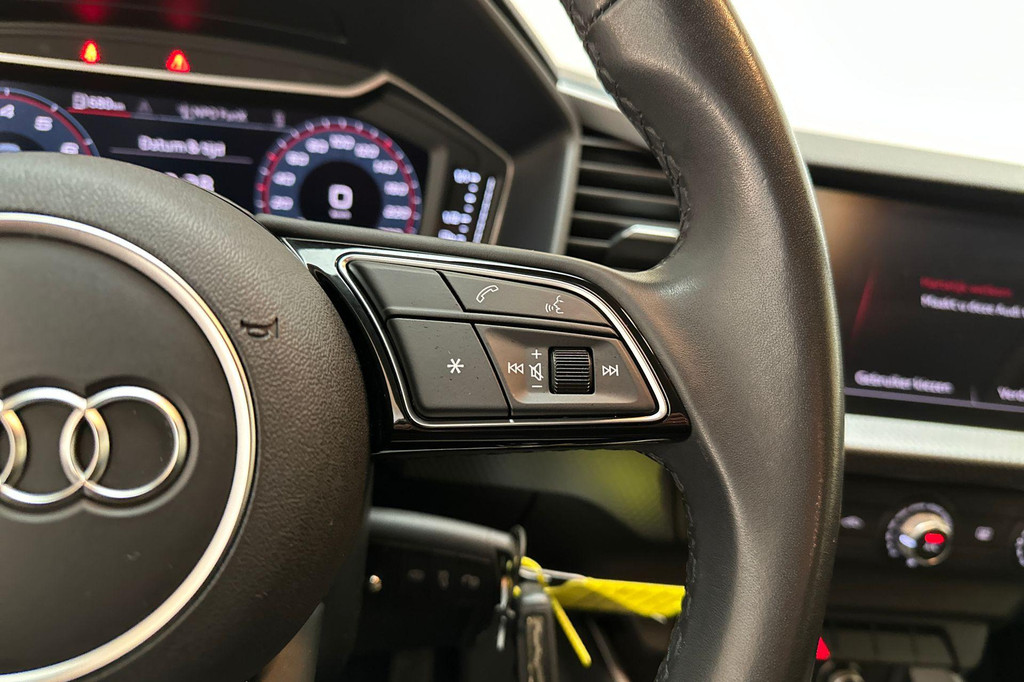 Audi A1 (T113RD) met abonnement