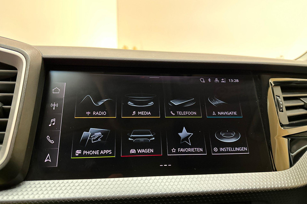 Audi A1 (T113RD) met abonnement