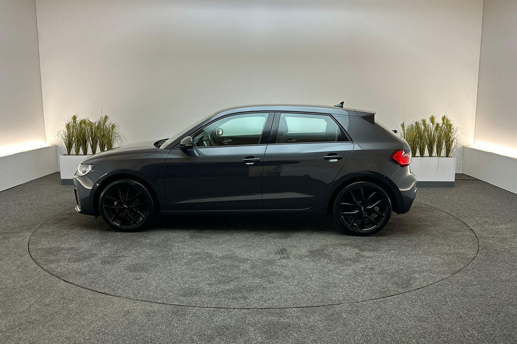 Audi A1 (T113RD) met abonnement