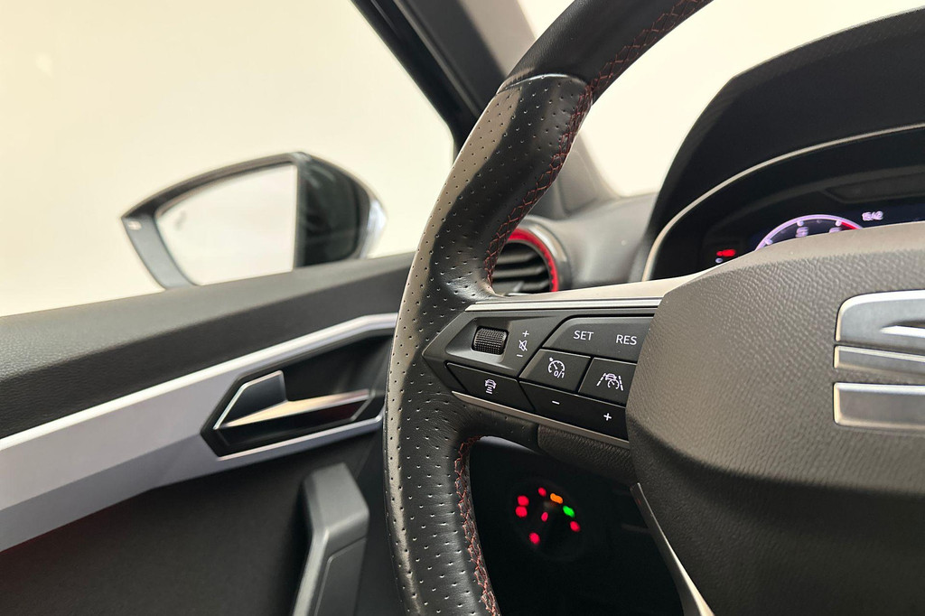 Seat Arona (HPX50V) met abonnement