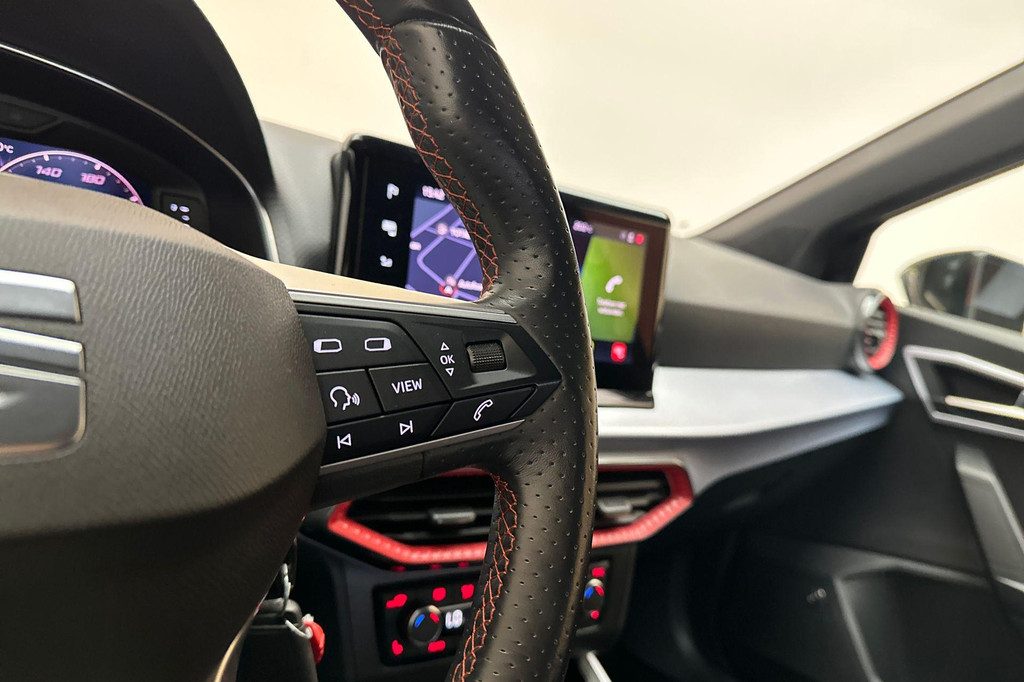 Seat Arona (HPX50V) met abonnement