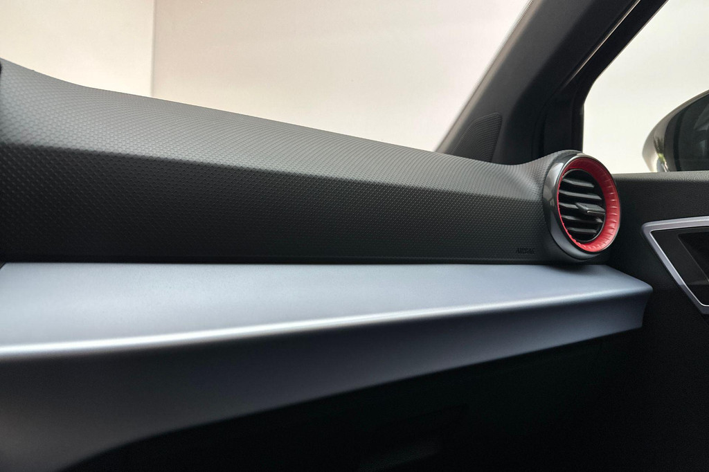 Seat Arona (HPX50V) met abonnement