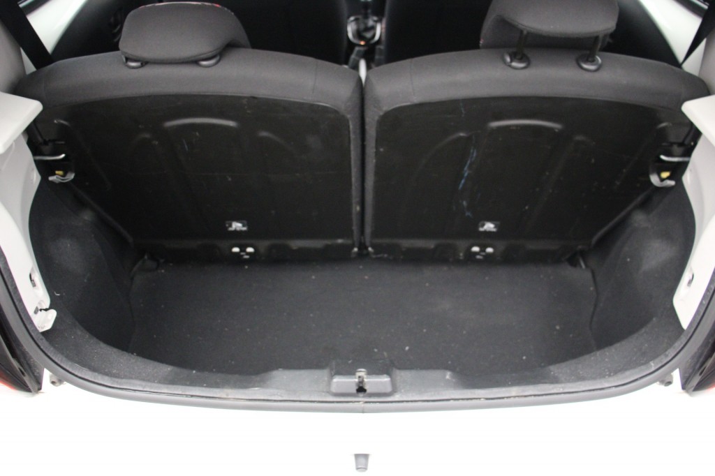 Citroën C1 (L069HG) met abonnement