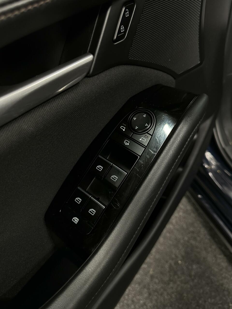 Mazda 3 (K829XD) met abonnement