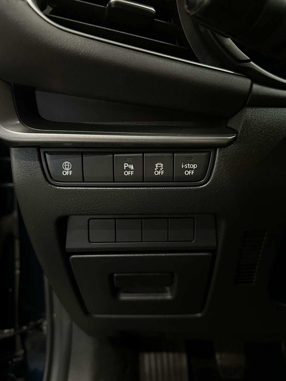 Mazda 3 (K829XD) met abonnement