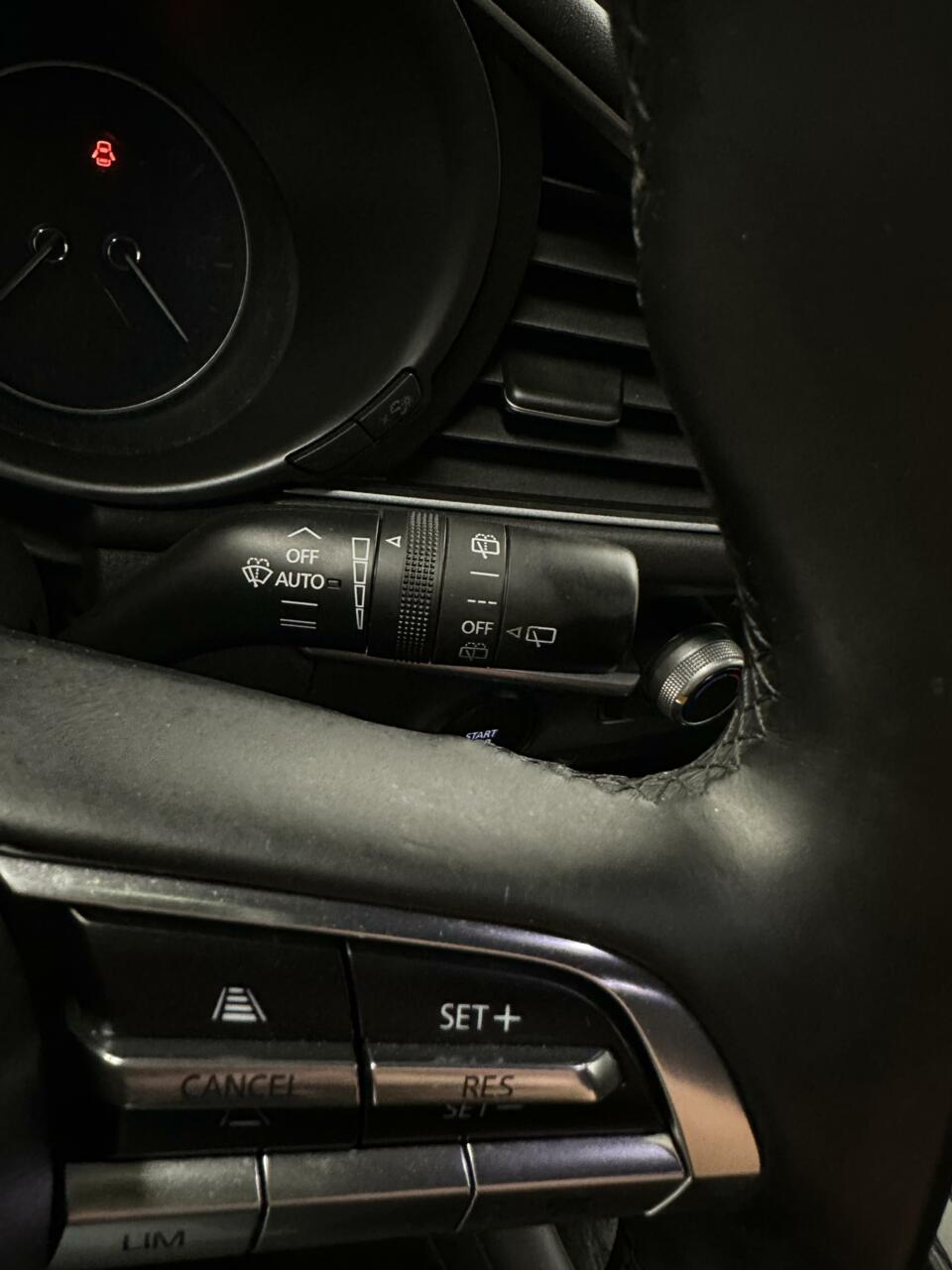 Mazda 3 (K829XD) met abonnement