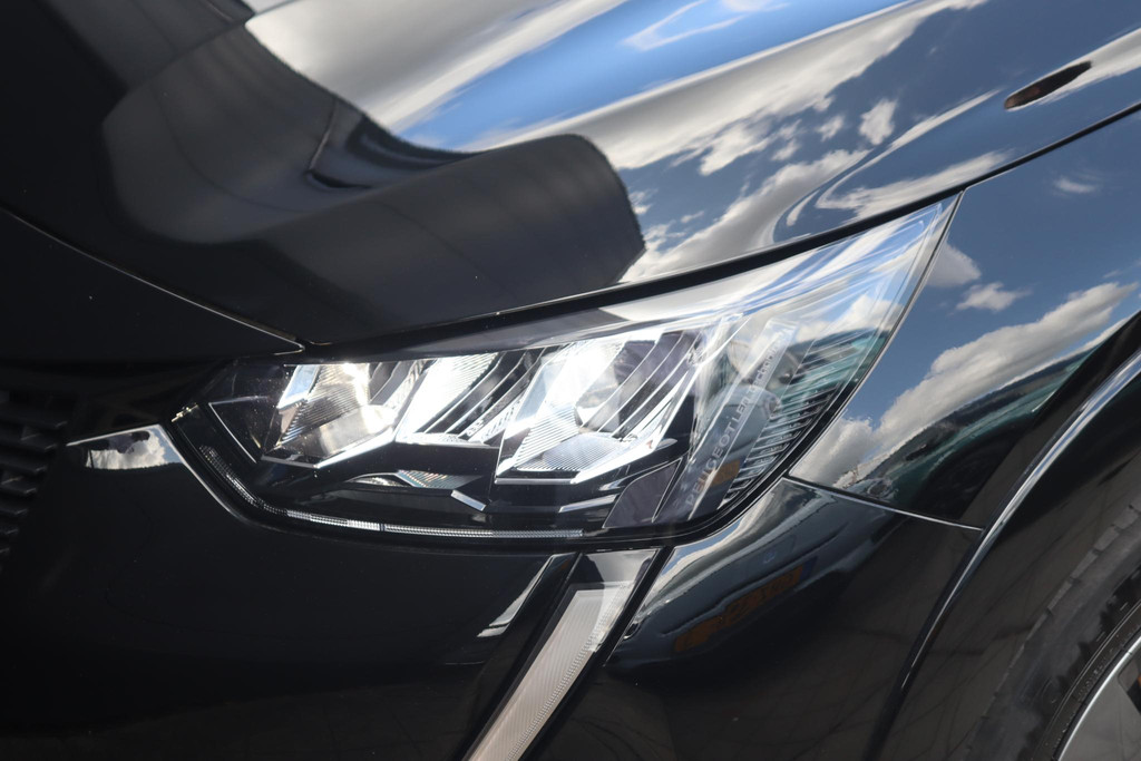 Peugeot e-208 (N401PV) met abonnement