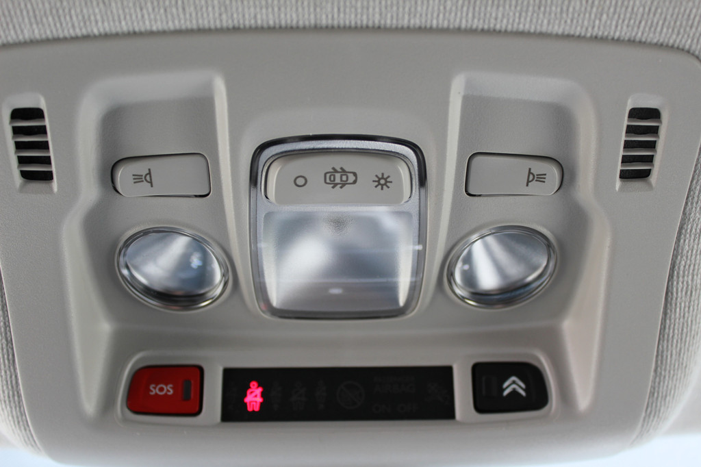 Citroën C3 (G725RF) met abonnement