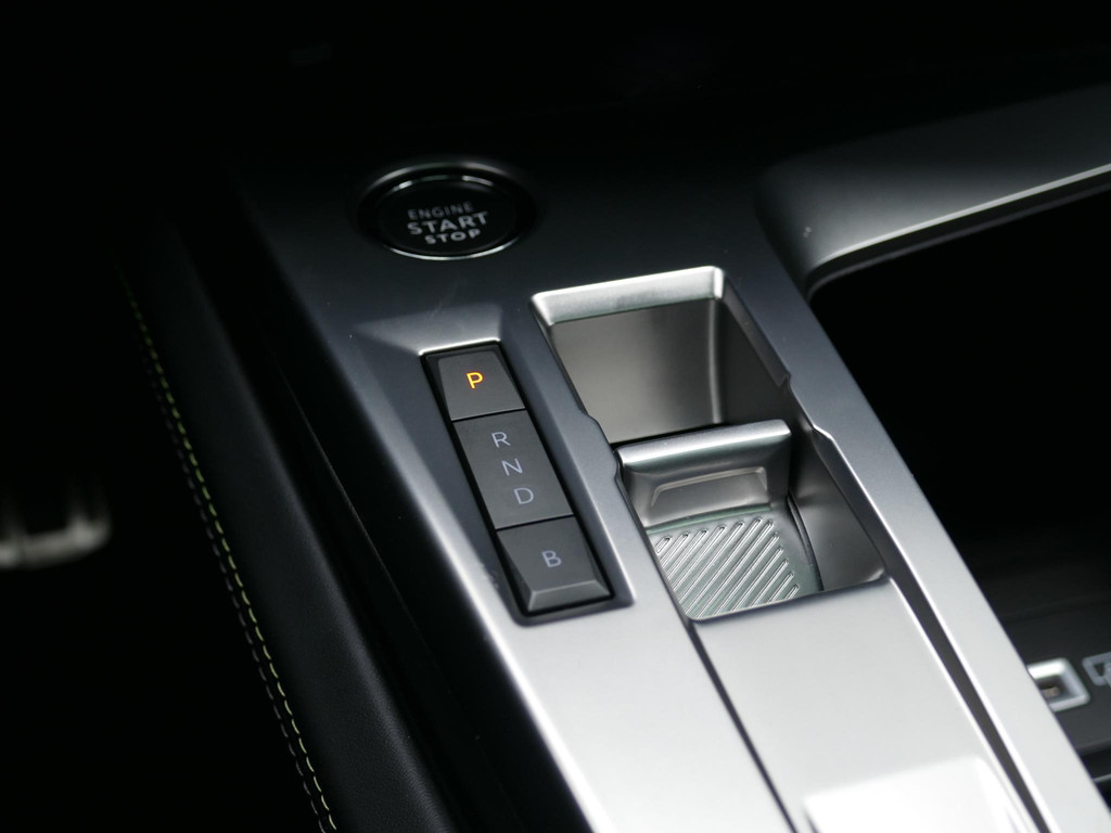 Peugeot 308 (R427HL) met abonnement