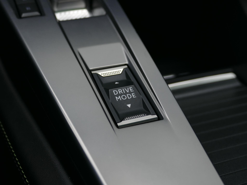 Peugeot 308 (R427HL) met abonnement