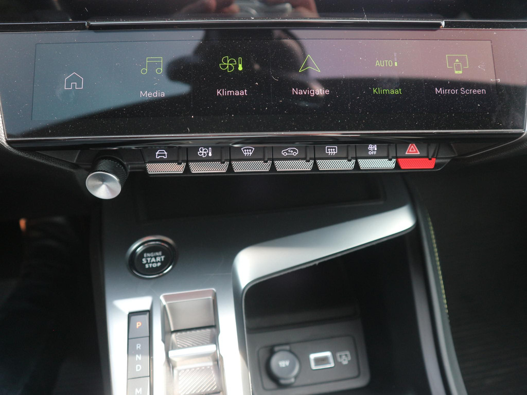 Peugeot 308 (HSB44J) met abonnement