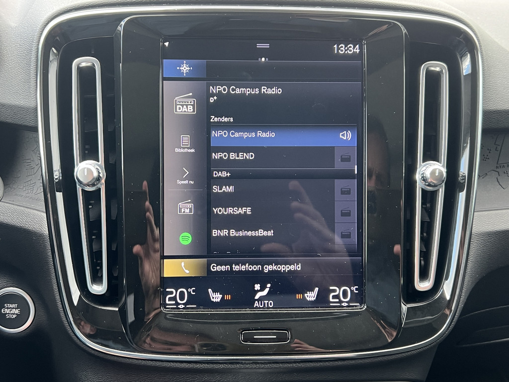 Volvo XC40 (H058VL) met abonnement