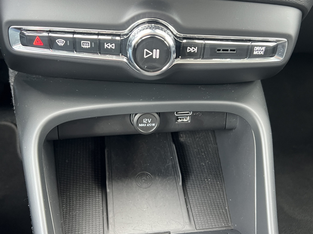 Volvo XC40 (H058VL) met abonnement