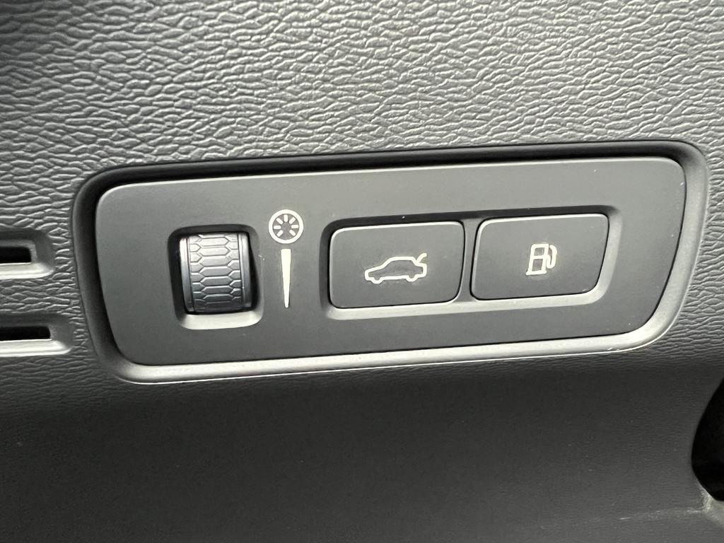 Volvo XC40 (H058VL) met abonnement