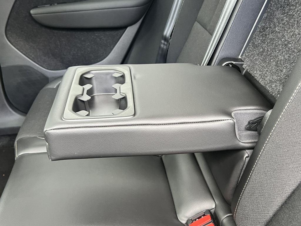 Volvo XC40 (H058VL) met abonnement