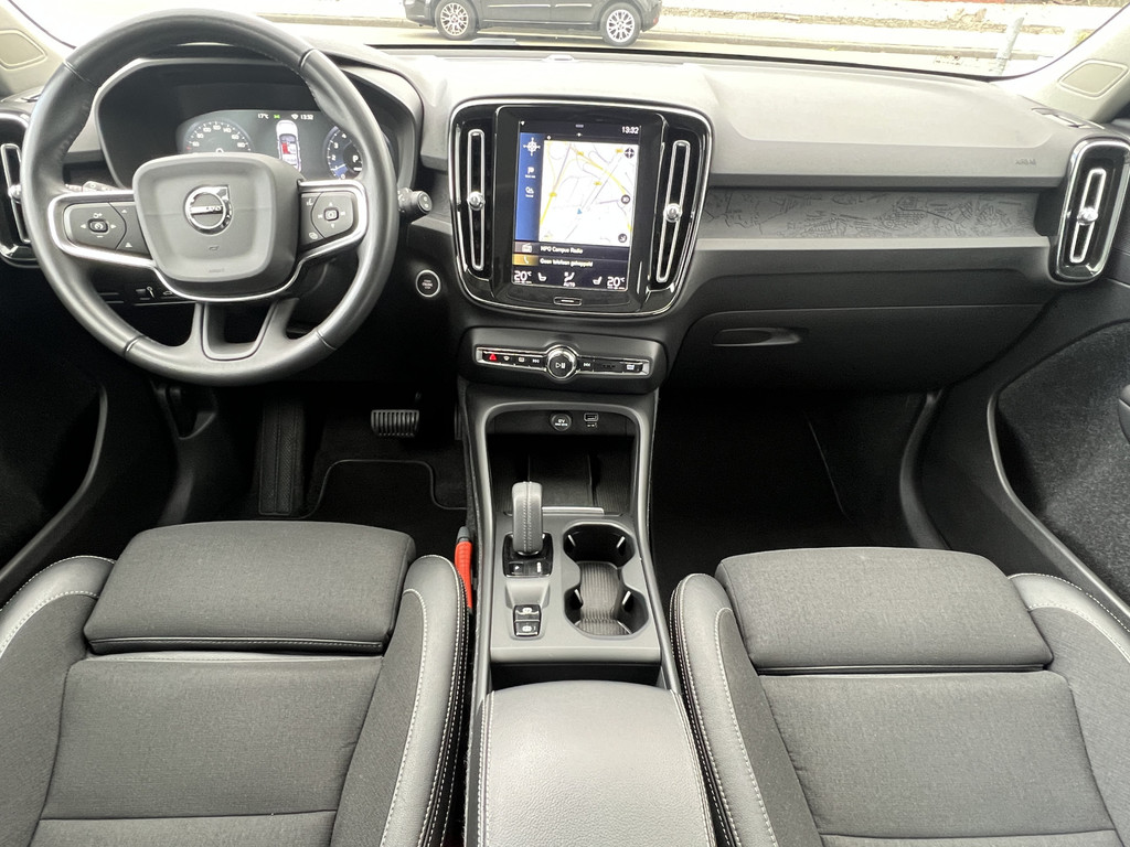 Volvo XC40 (H058VL) met abonnement