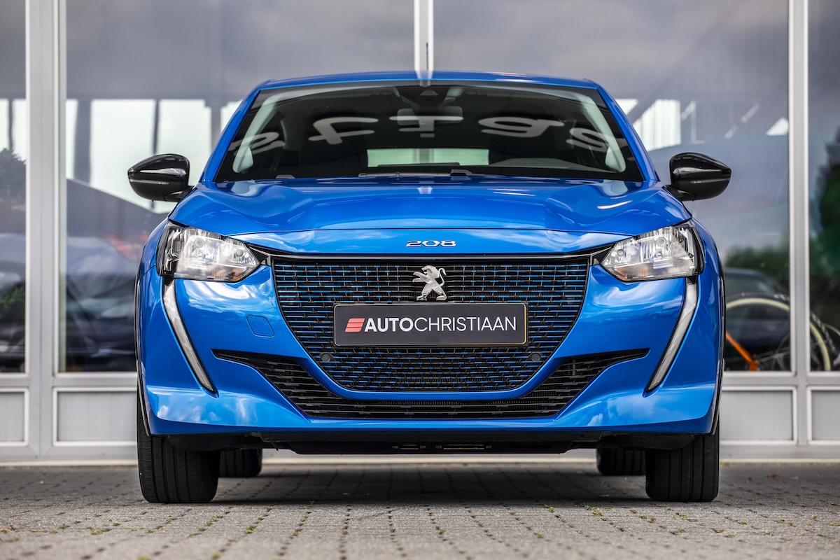 Peugeot e-208 (R026PG) met abonnement