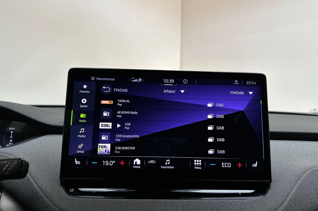 ŠKODA ENYAQ iV (P667XX) met abonnement