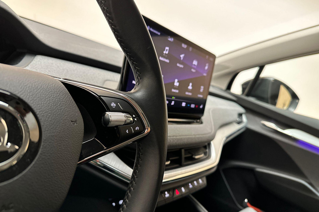 ŠKODA ENYAQ iV (P667XX) met abonnement