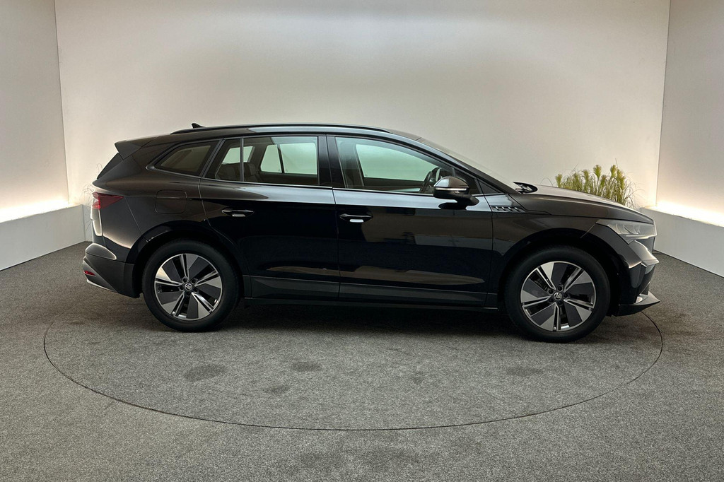 ŠKODA ENYAQ iV (P667XX) met abonnement