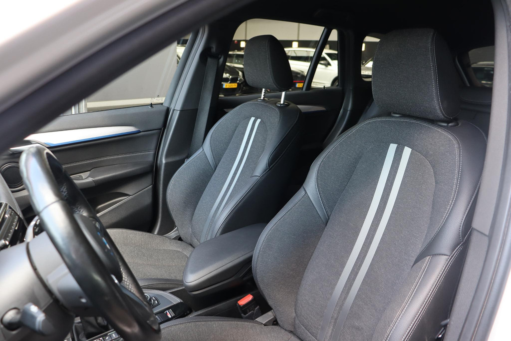 BMW X1 (HTT23N) met abonnement