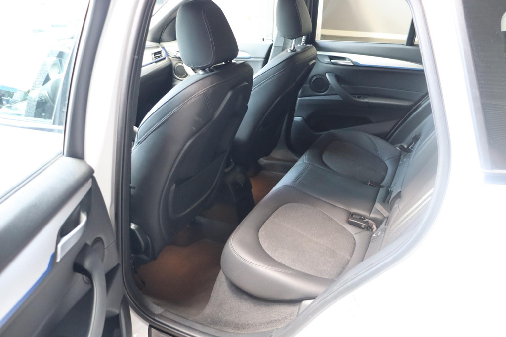 BMW X1 (HTT23N) met abonnement