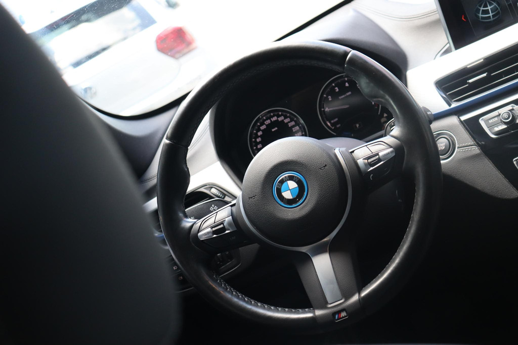 BMW X1 (HTT23N) met abonnement