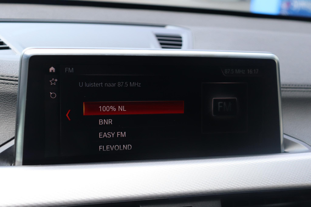 BMW X1 (HTT23N) met abonnement