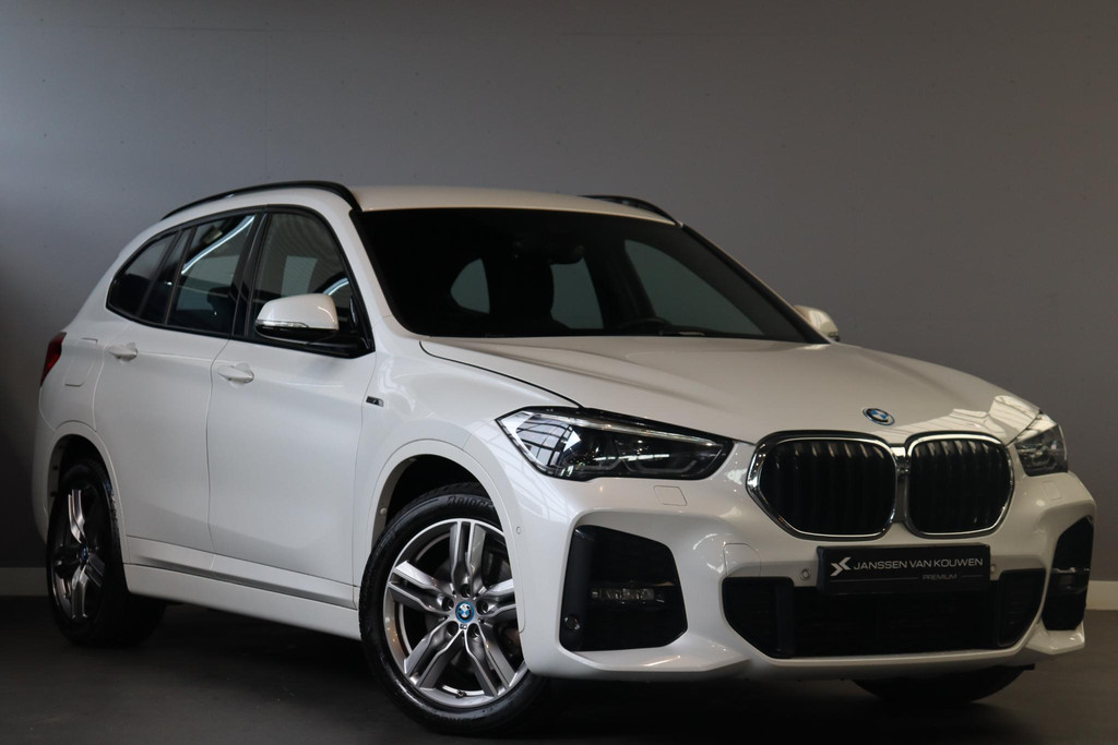 BMW X1 (HTT23N) met abonnement