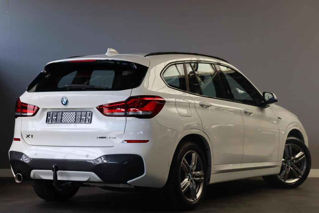 BMW X1 (HTT23N) met abonnement