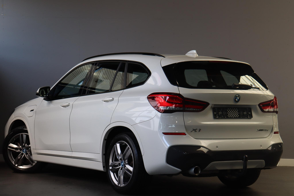 BMW X1 (HTT23N) met abonnement