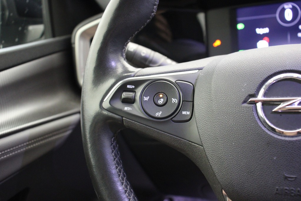 Opel Mokka-e (L358XN) met abonnement