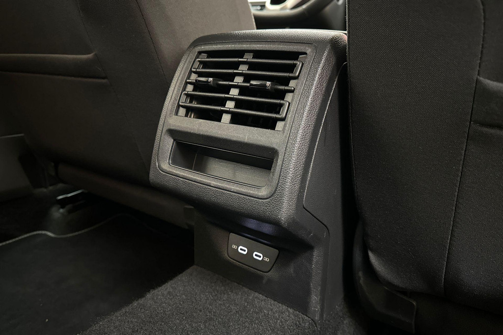 Volkswagen GOLF Variant (S985NG) met abonnement