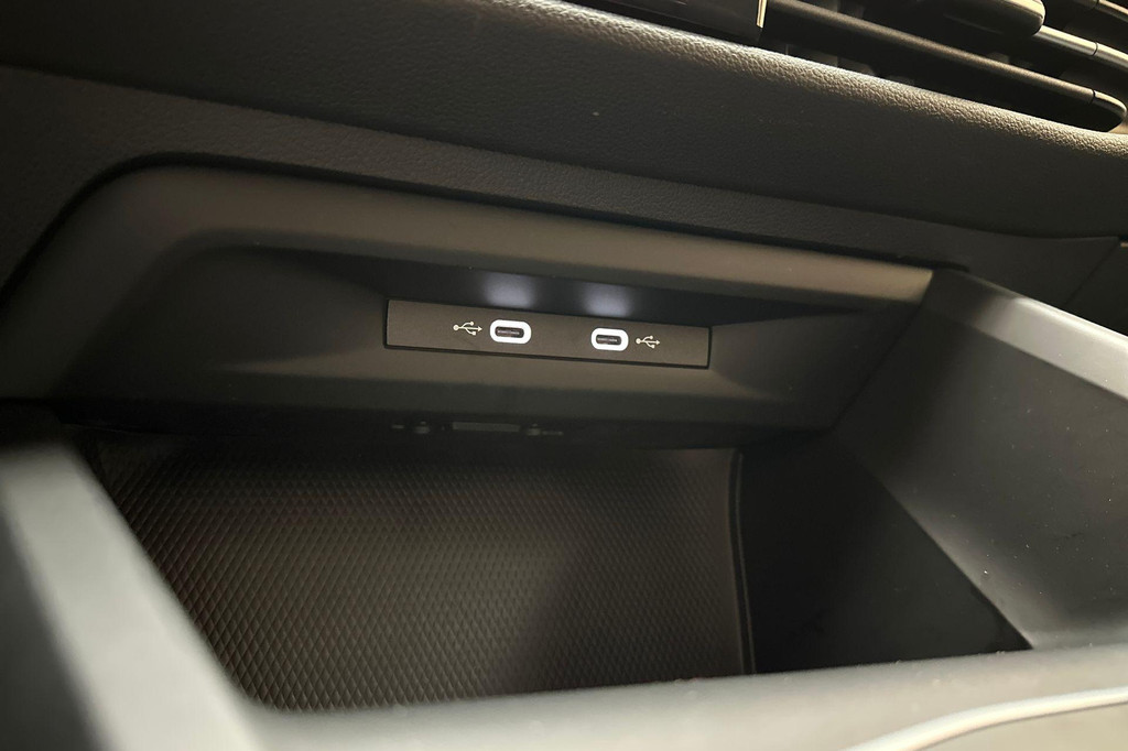 Volkswagen GOLF Variant (S985NG) met abonnement