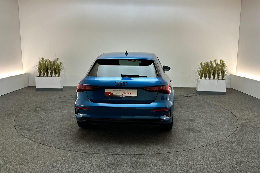 Audi A3 (S261FB) met abonnement