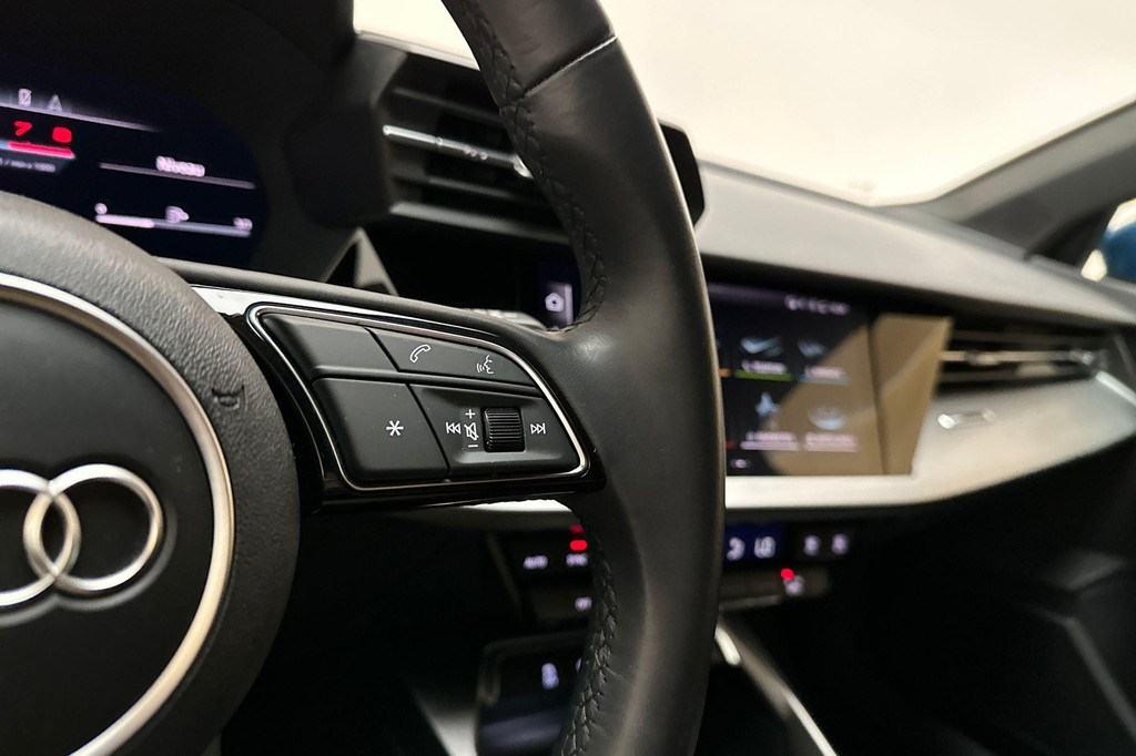 Audi A3 (S261FB) met abonnement