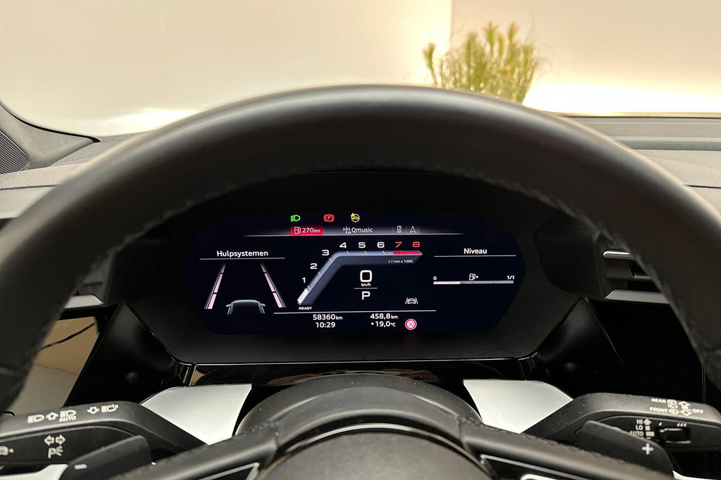 Audi A3 (S261FB) met abonnement