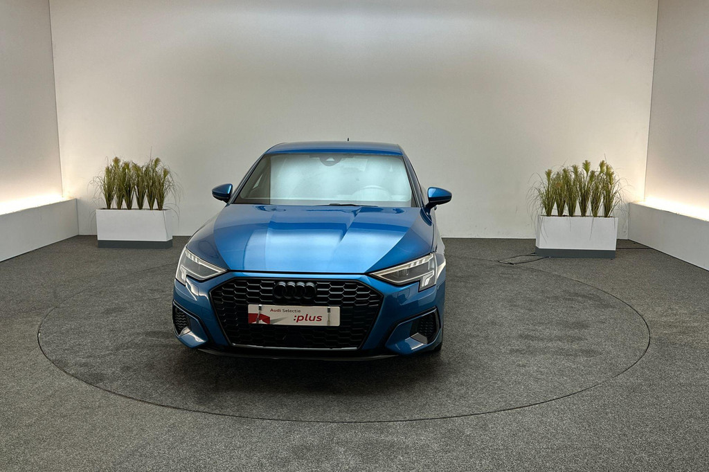 Audi A3 (S261FB) met abonnement