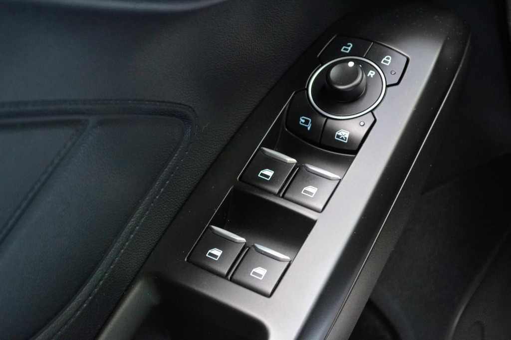 Ford Focus (R014HX) met abonnement