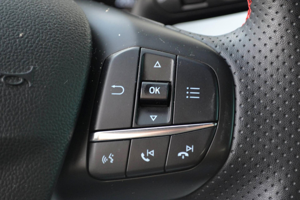 Ford Focus (R014HX) met abonnement