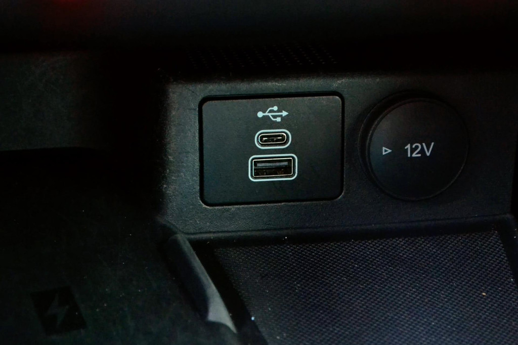 Ford Focus (R014HX) met abonnement