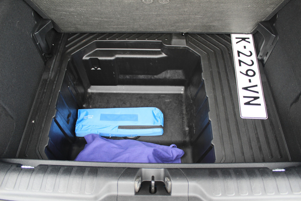 Ford Puma (K229VN) met abonnement