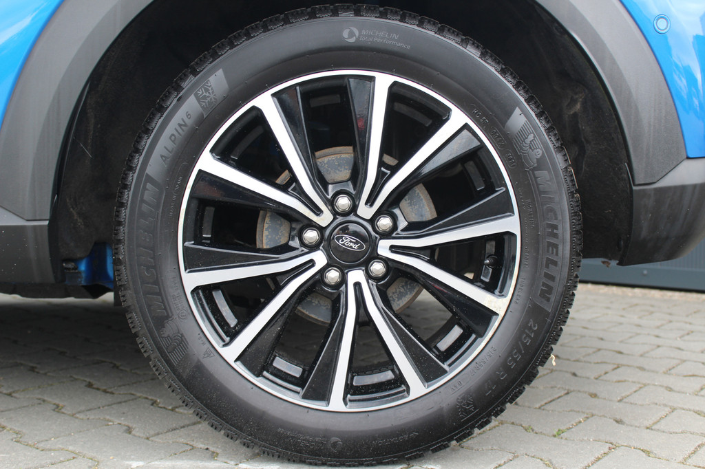 Ford Puma (K229VN) met abonnement