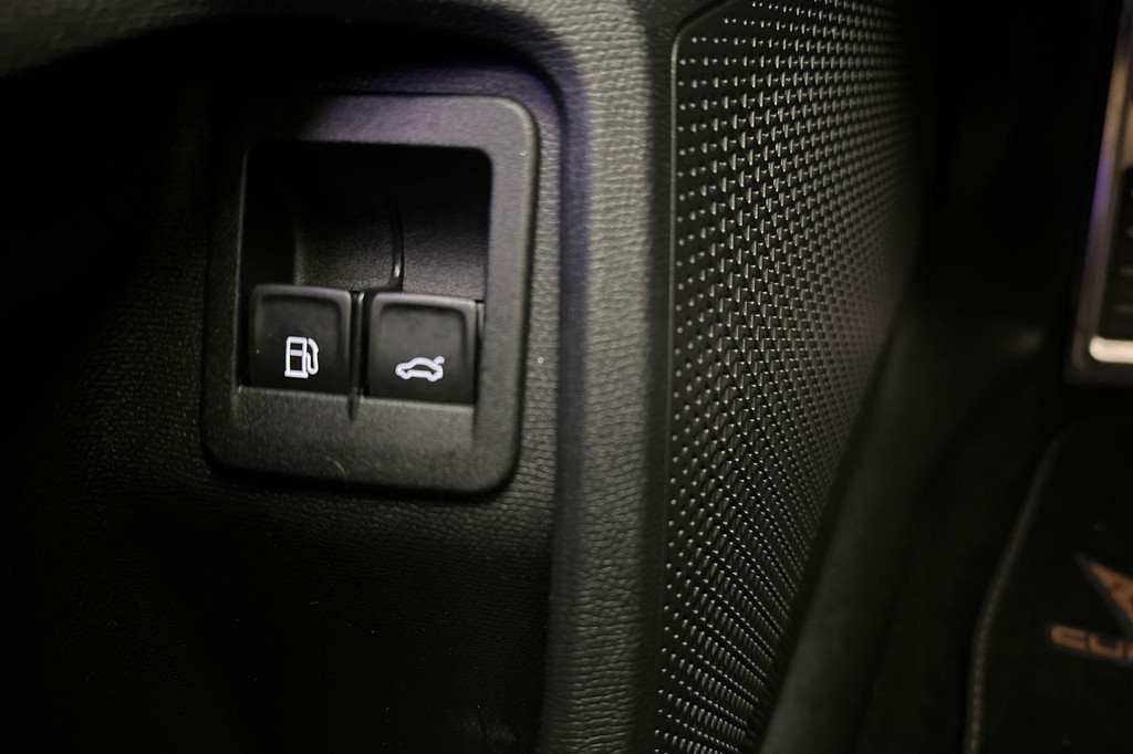 CUPRA Formentor (HVT40N) met abonnement