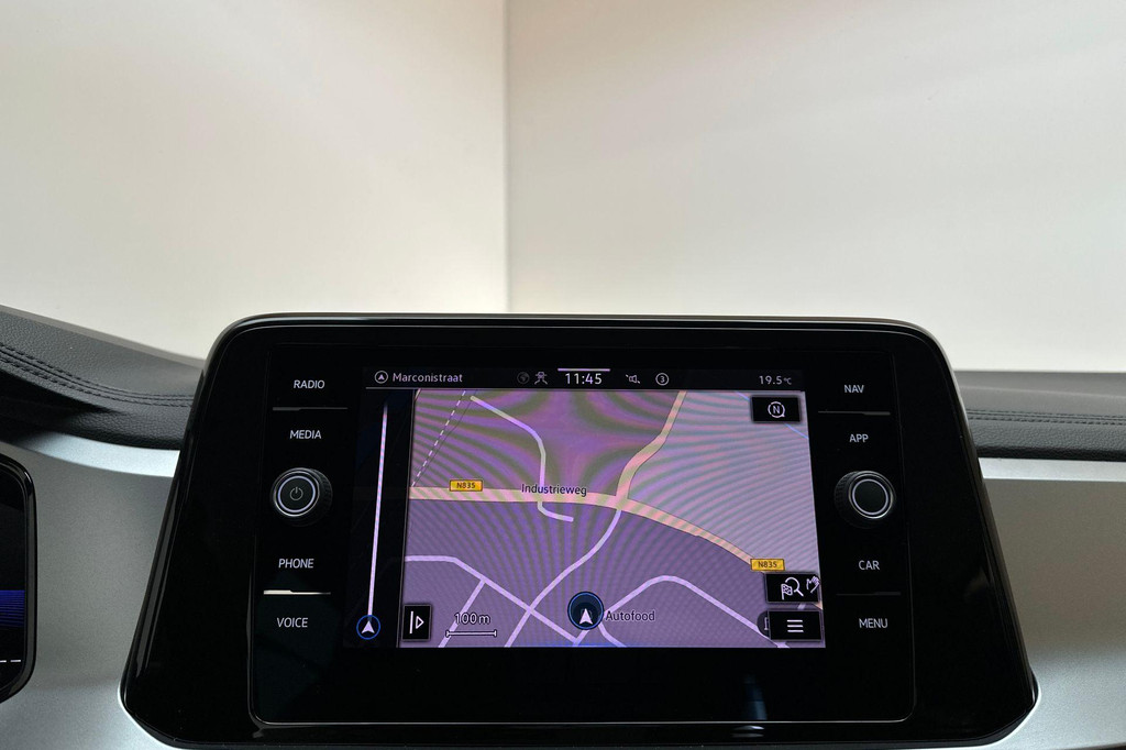 Volkswagen T-Roc (T114RD) met abonnement