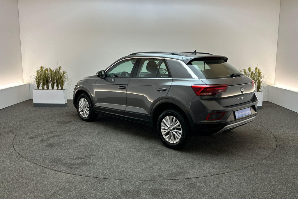 Volkswagen T-Roc (T114RD) met abonnement