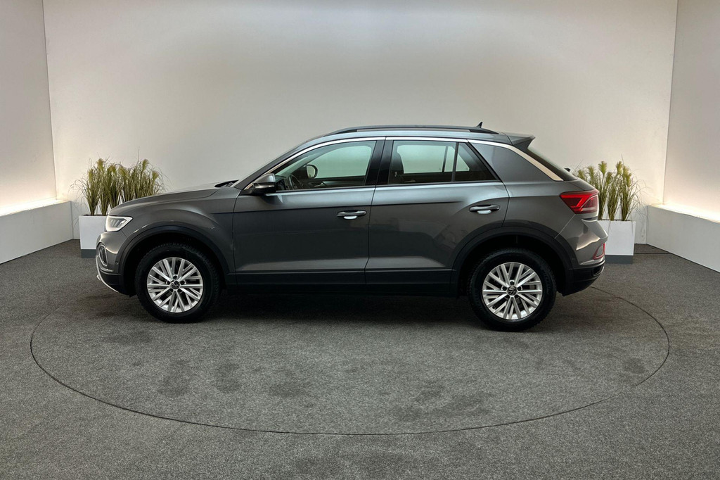 Volkswagen T-Roc (T114RD) met abonnement